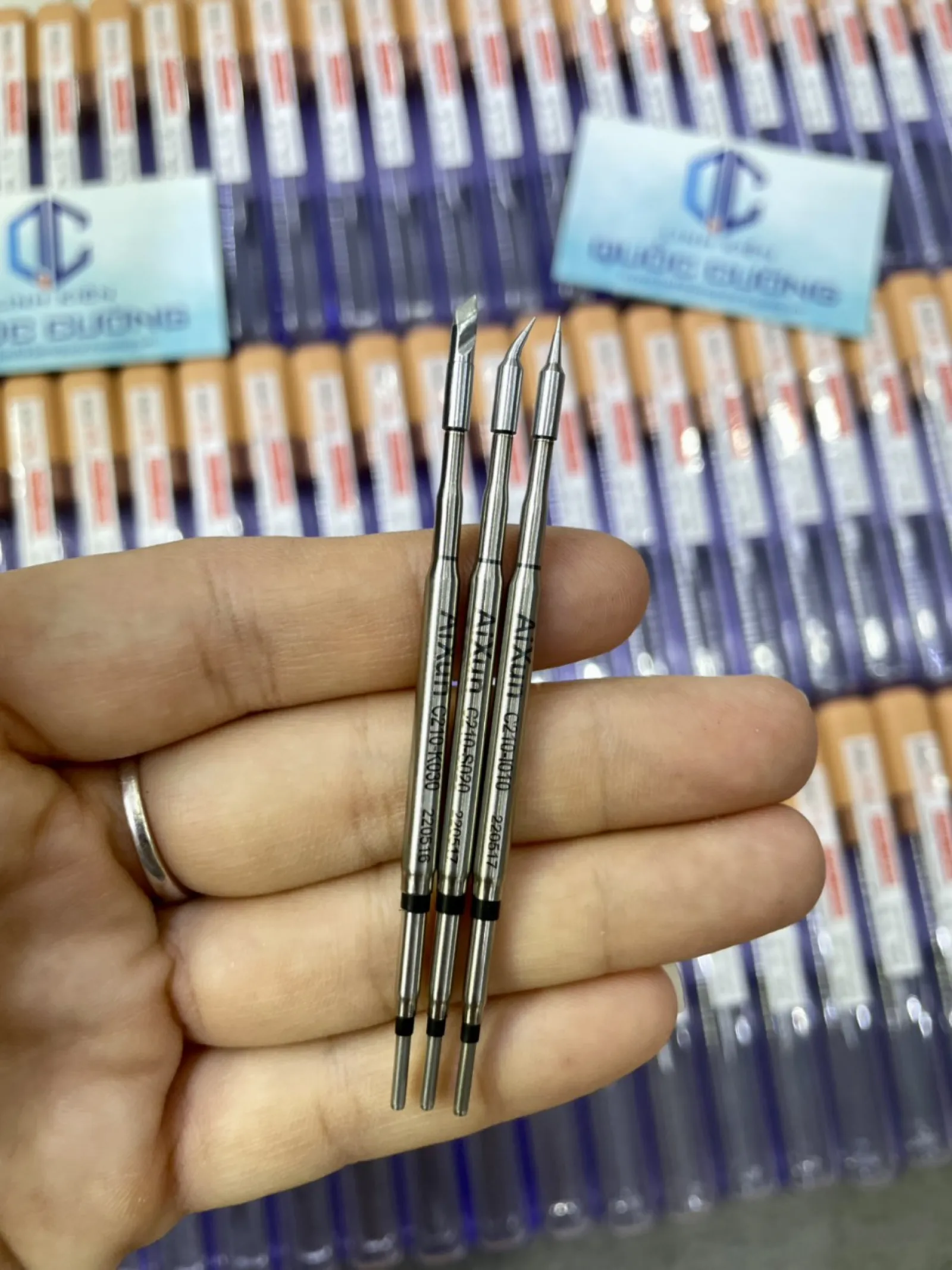 Mũi Hàn Aixun C210