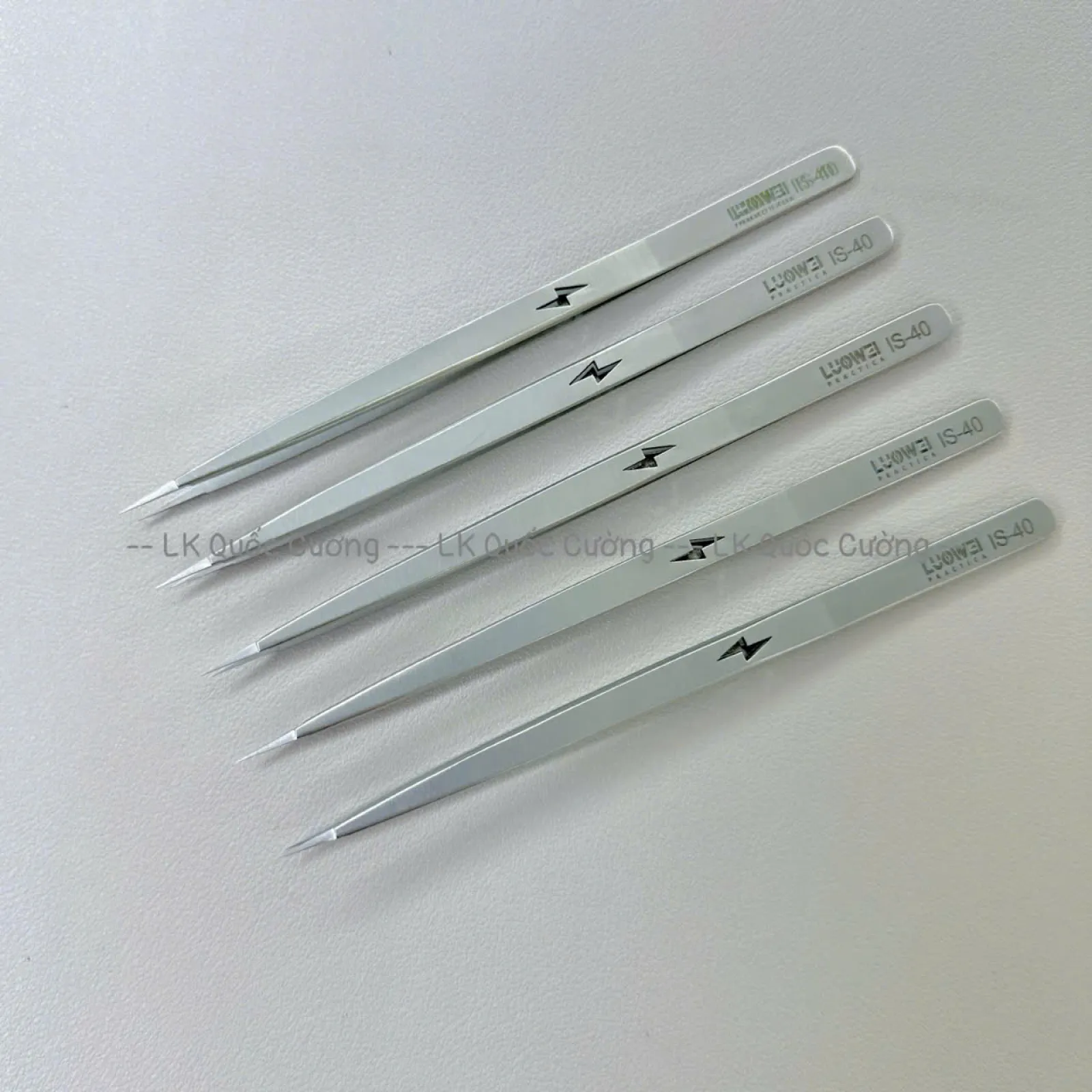 Nhíp Luowei LW-IS40