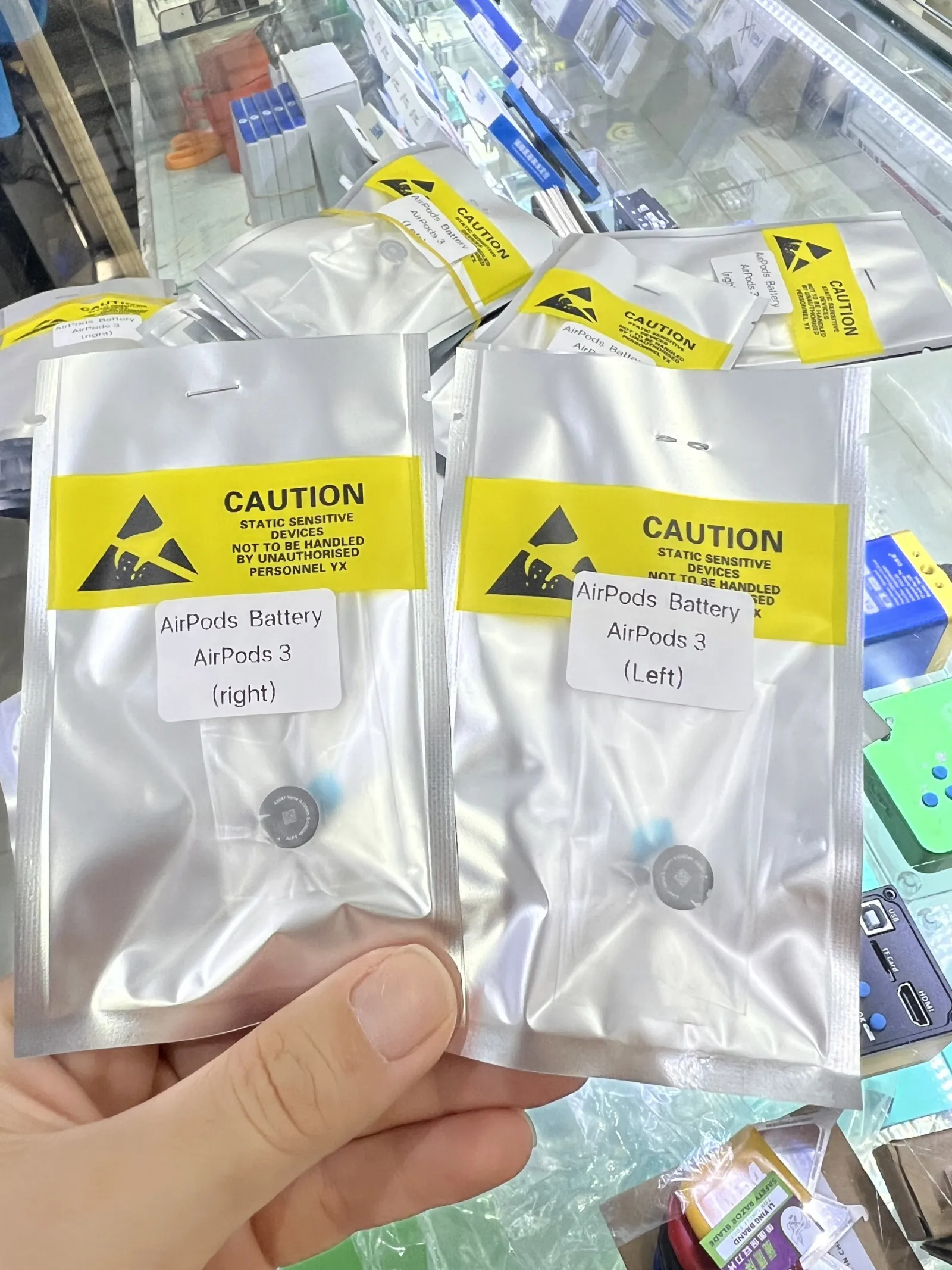 Pin tai nghe AirPod 3