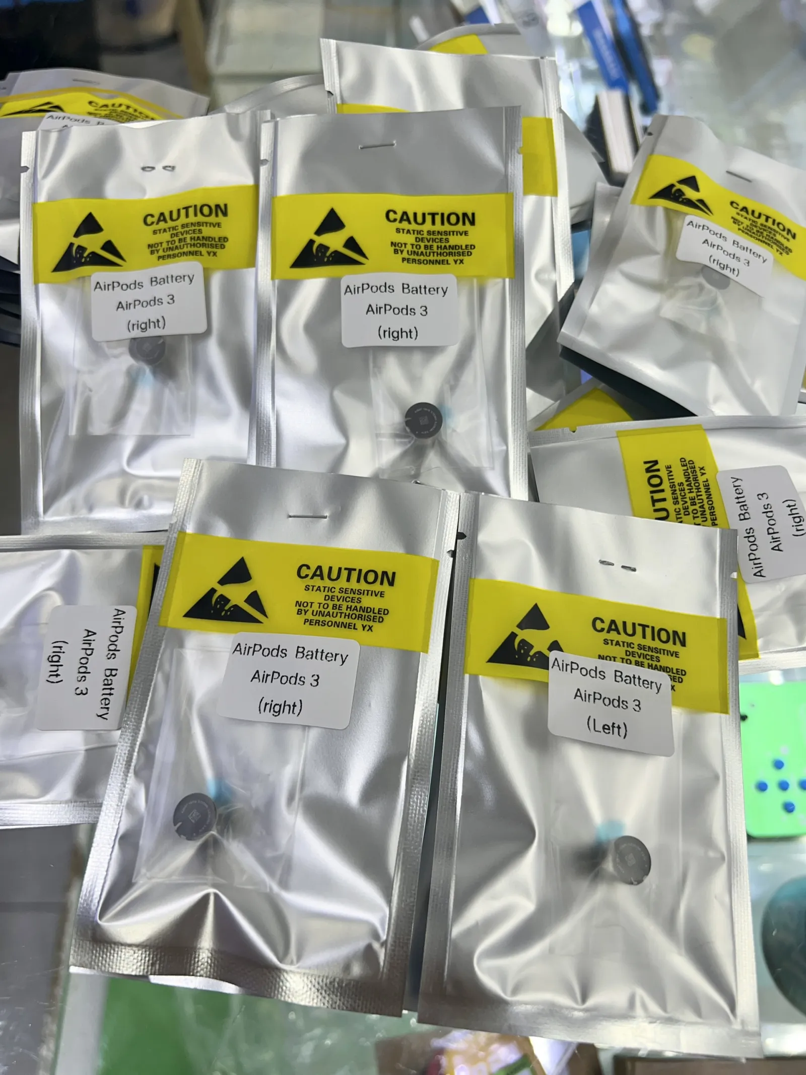 Pin tai nghe AirPod 3