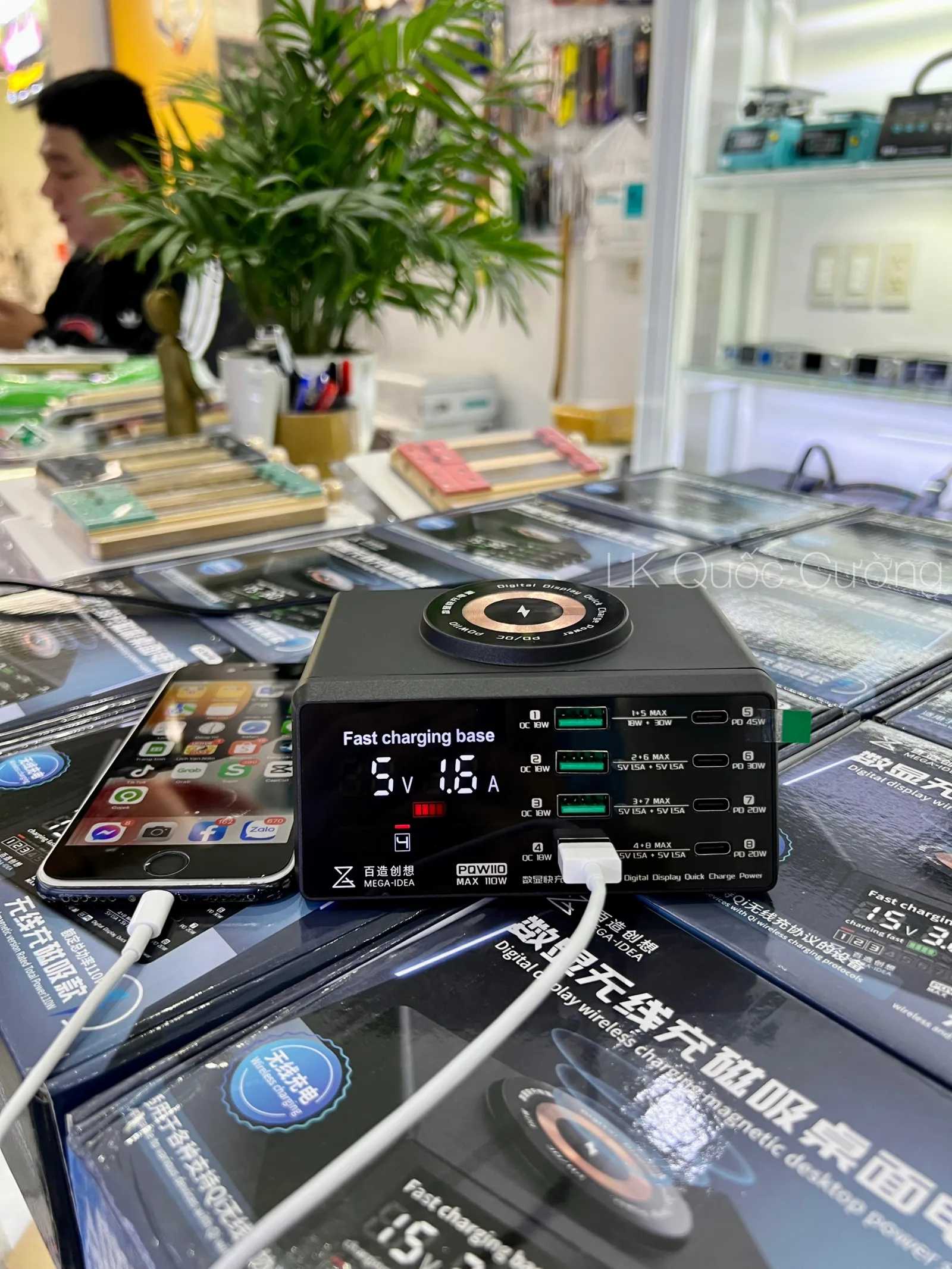 Dock Sạc 8 cổng Mega iDea PQW110