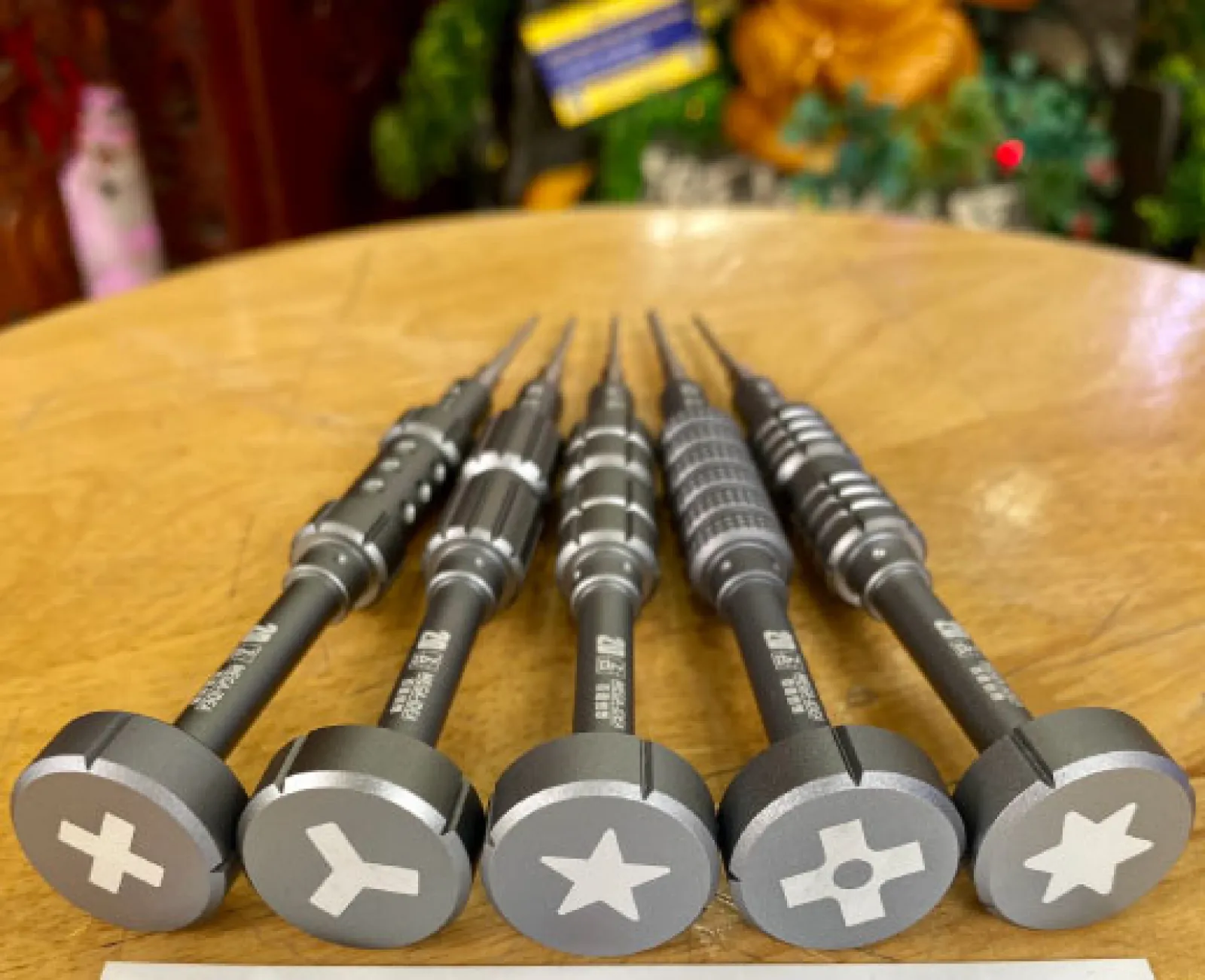 Vít 2D iThor Qianli