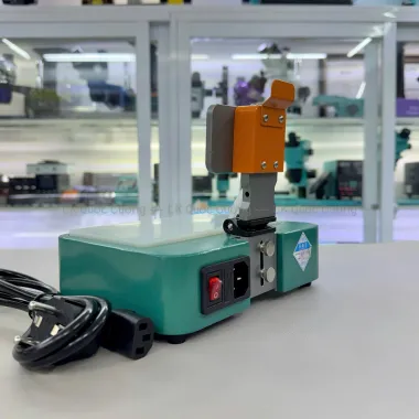 Máy định vị vô keo kính TBK-763